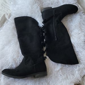 I love Cat & Jack boots!